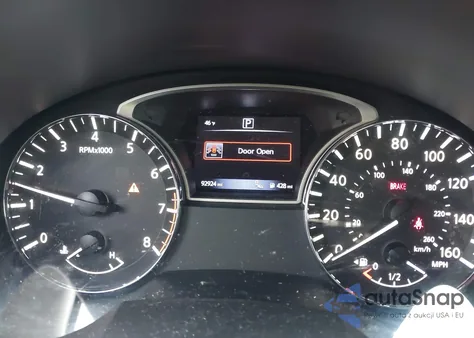 2016 Nissan Altima 2.5 Sv z USA, uszkodzony, nr VIN 1N4AL3AP8GC138229